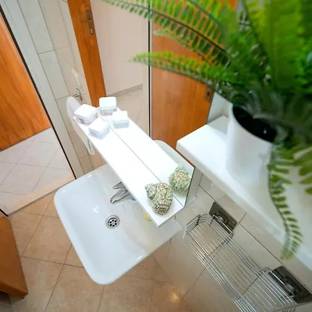 Pensionat Longin - Zf Hvar