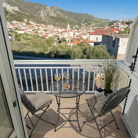 Longin - Zf Hvar