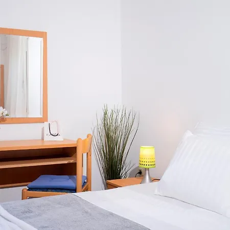 Longin - Zf Hvar 赫瓦尔