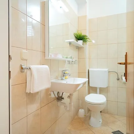 Affittacamere Longin - Zf Hvar Hvar Town